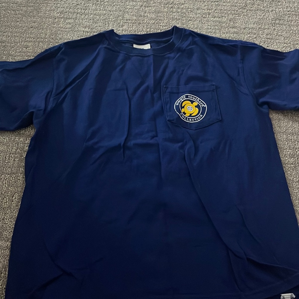 Simply southern short sleeve T Shirt Never worn great condition navy blue size L